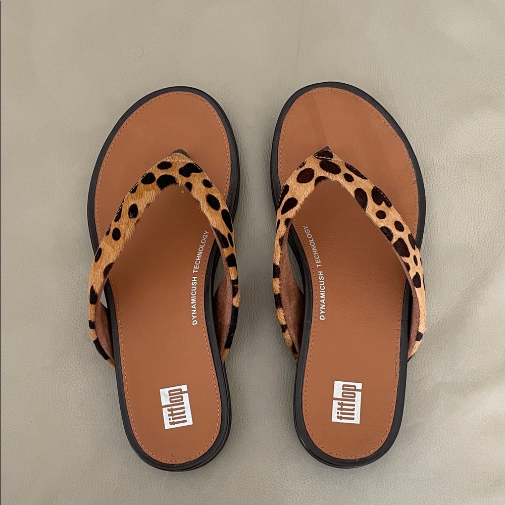 FitFlop Tan and Black Leopard Sandals